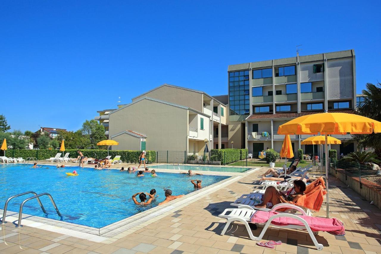 Villaggio Luna Due Caorle Exterior foto